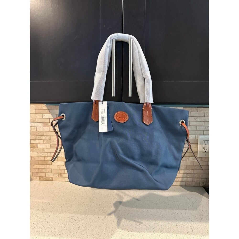 Dooney & Bourke Nylon Shopper nwt